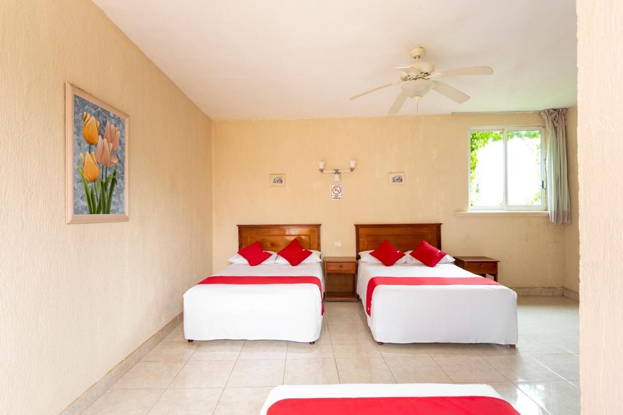 Felipe Carrillo Puerto Hotel Casa Regina מראה חיצוני תמונה